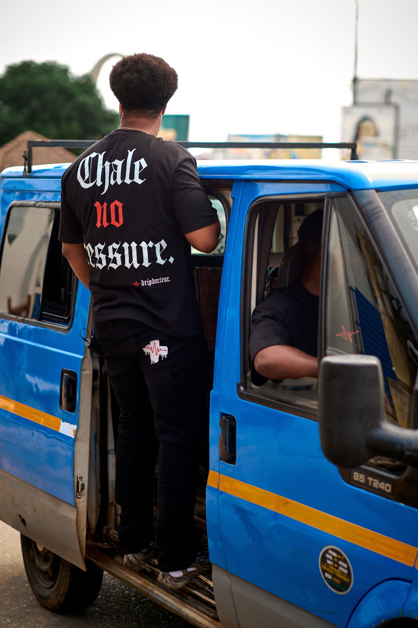 T-shirt - Chale No Pressure - Black